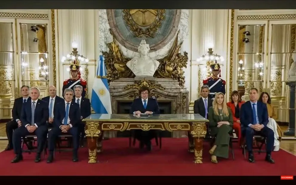 Milei presentó el proyecto de reforma de la Carta Orgánica del Banco Central: “Pone fin a la estafa de falsificar dinero”