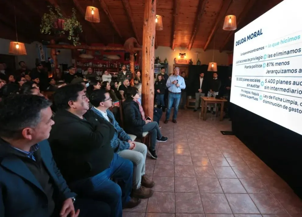Figueroa en Villa Pehuenia: “El plan vial que lleva adelante la provincia va a transformar a la Región del Pehuén”