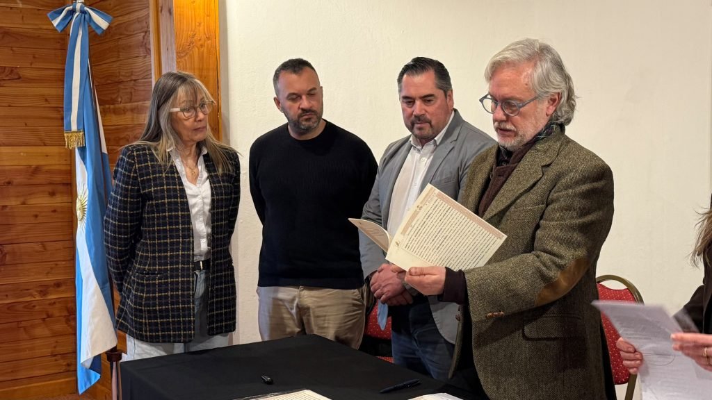 Reparación histórica: El Municipio regulariza 11 viviendas sociales y avanza en el derecho al acceso a la tierra y la vivienda.
