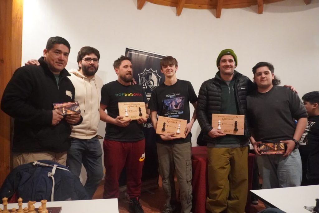 Se realizó el primer Torneo Amistoso de Ajedrez organizado por la Subsecretaría de Cultura.