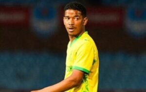 El desgarrador video de Jayden Adams en el vestuario de Sudáfrica en el Mundial: mientras sus compañeros festejaban, él se enteraba de la noticia más dolorosa