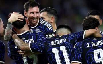 Messi, el inventor de un nuevo fútbol inalcanzable, y un anuncio que hace lagrimear a todo Argentina: “El Último”