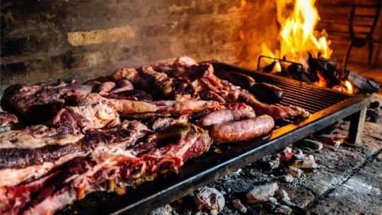 Las ventas de asado crecieron un 30% en el último mes