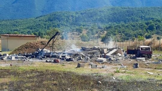Dos muertos por el incendio de una fábrica de pirotecnia en Italia