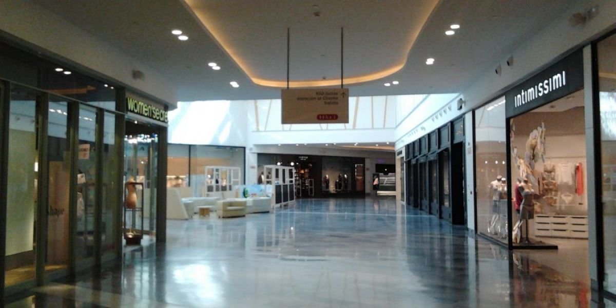 La confianza del consumidor se desplomó más de 12% en julio