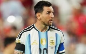 Liam Gallagher la picanteó en la previa de Argentina – Inglaterra: “Ellos tienen a Messi pero tengo el…”