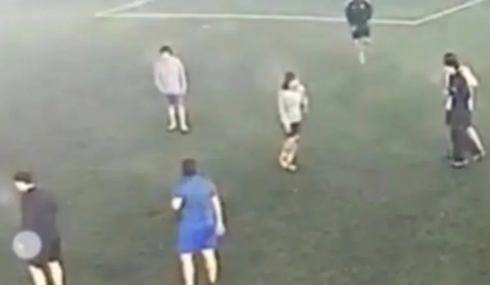 Jugaba un picadito con amigos y un disparo lo sorprendió en plena cancha