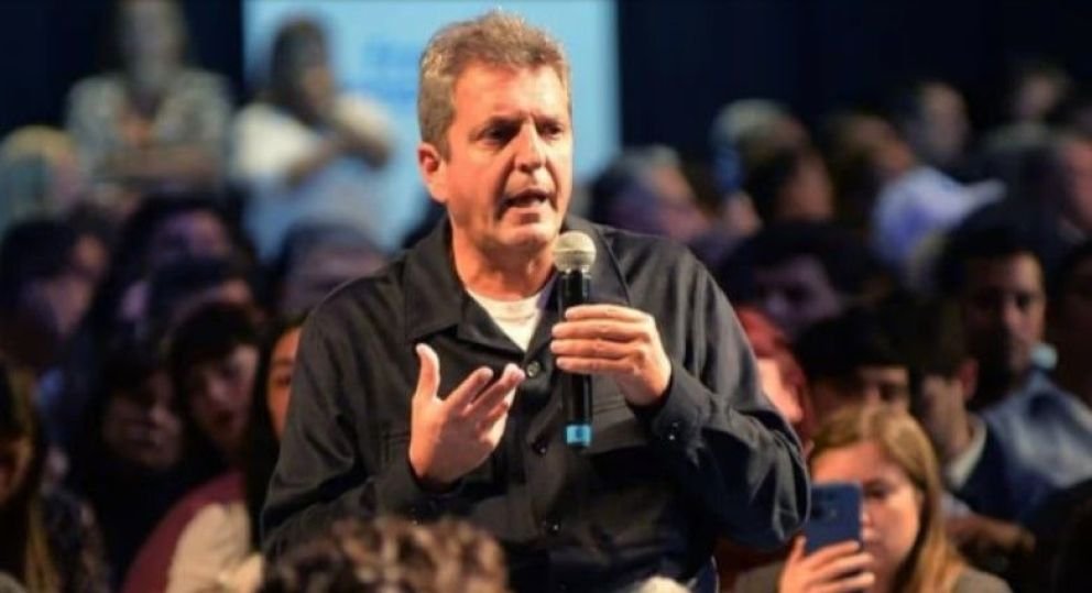 Massa reapareció en Rosario y envió una señal de unidad rumbo a las elecciones de 2027