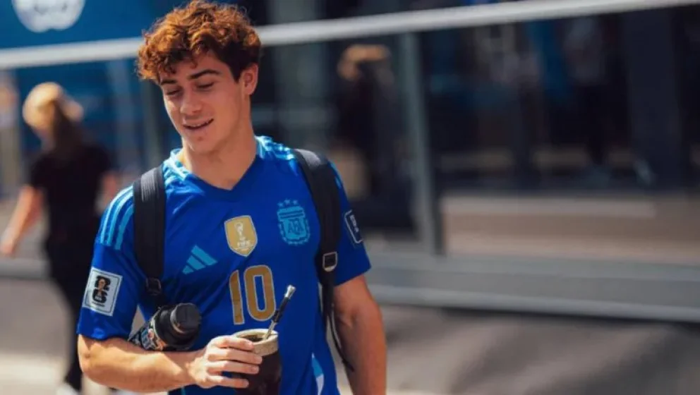 Mal momento para Colapinto en Europa: le robaron el kit de mate y ropa en sus vacaciones