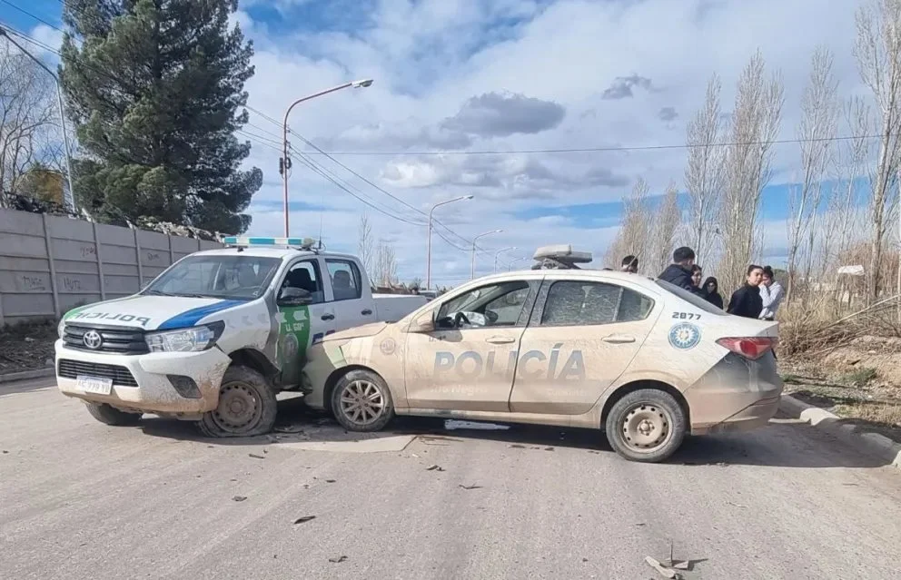 Robo y persecución: recuperaron una Kia y cuatro policías terminaron hospitalizados
