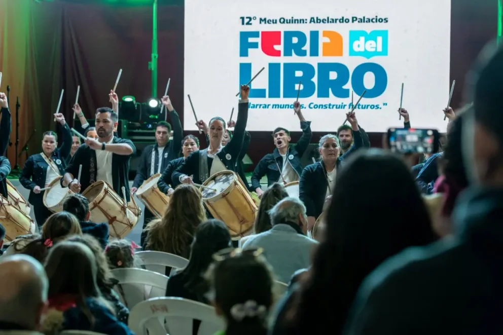Multitudinario cierre de la Feria del Libro de Plottier