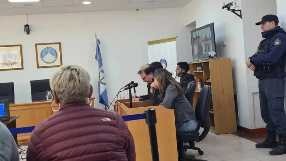 Comenzó el juicio por jurados por el crimen de dos jóvenes en el barrio Nehuen Che