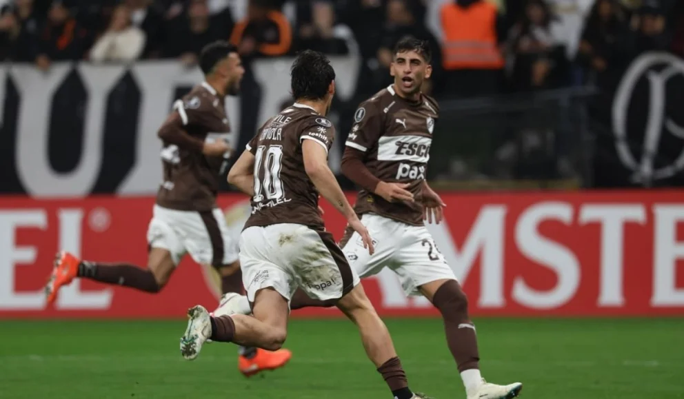 Platense va por otro paso histórico: recibe a Coquimbo Unido por los octavos de la Libertadores