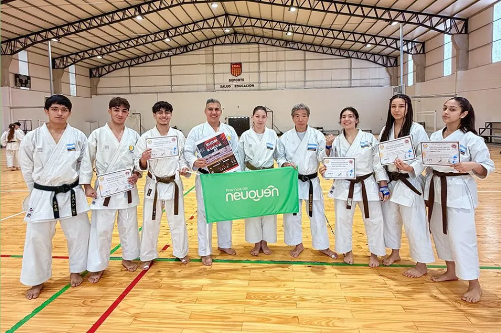 El karate neuquino busca la gloria en Brasil