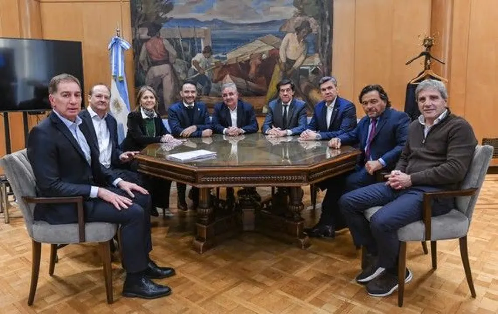 El Gobierno renueva su pacto con los gobernadores para relanzar su agenda legislativa