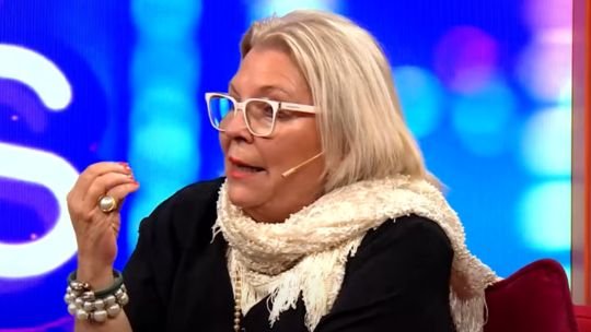 Carrió, sobre Milei: “La violencia y corrupción de su lenguaje contra cualquiera pone en crisis a la República”