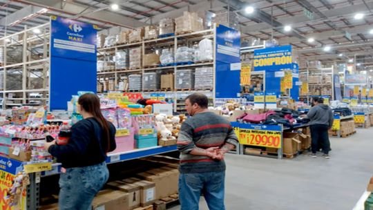 Inflación de julio: el INDEC dará a conocer el dato con un anticipo en alza y el consumo todavía en caída