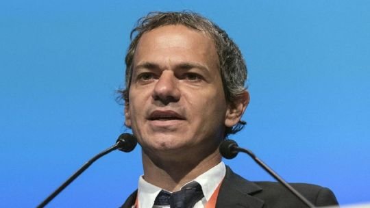 Lucas Llach: “Si la economía está más lenta, no se lo puede atribuir al ´riesgo kuka´”