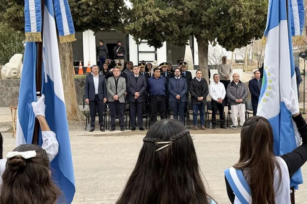 Barrancas celebró sus 54 años con anuncios de obras