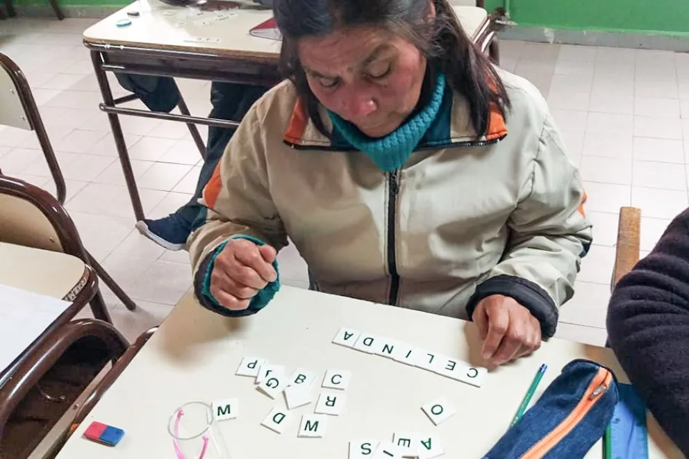 Jóvenes y adultos de El Boleadero podrán terminar la Primaria en su comunidad 