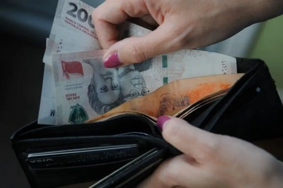 Dal Poggetto advirtió que la recuperación en algunos sectores no se traslada al consumo de las familias