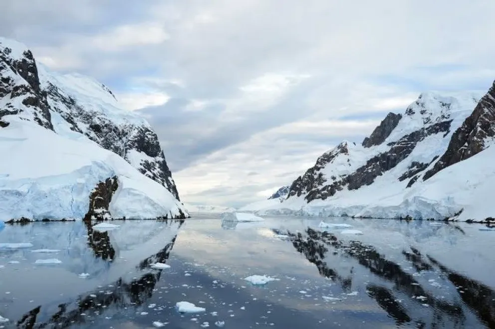 Ríos atmosféricos aceleran deshielo en Antártida y amenazan elevar nivel de mares