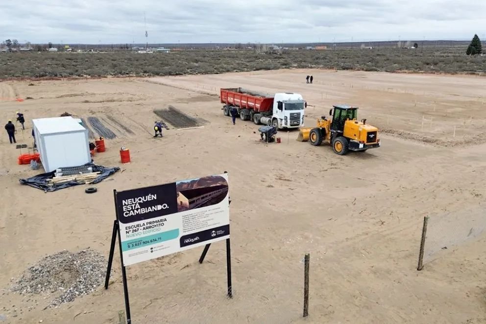Comenzó la construcción de la nueva Escuela Primaria 267 en Arroyito