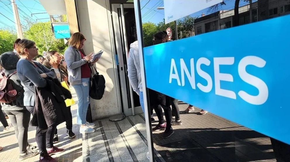 Atención: un feriado de agosto modifica los pagos de ANSES