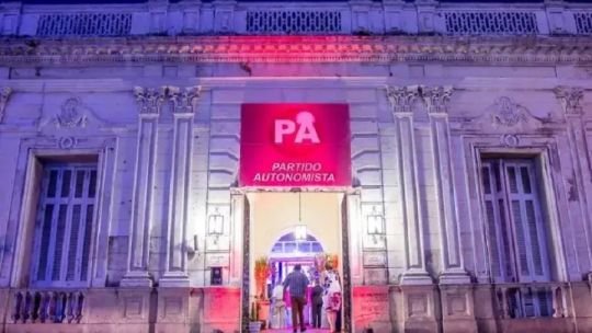 Polémica en el Partido Autonomista: prorrogan mandatos y suspenden a Raúl Alfonso antes de las internas