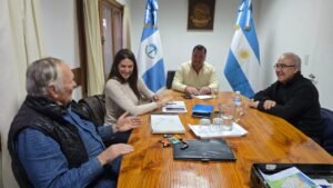 Presentación del Proyecto de Remo Adaptado para la localidad.