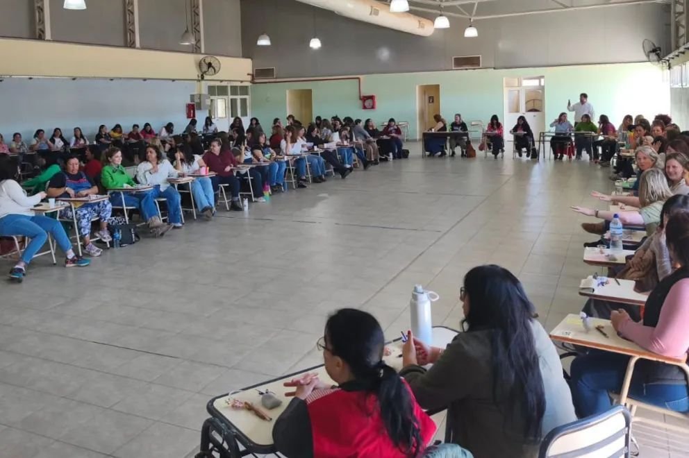 Con más de 90 docentes, cerró la etapa de exámenes teóricos para cubrir cargos directivos en escuelas infantiles y jardines