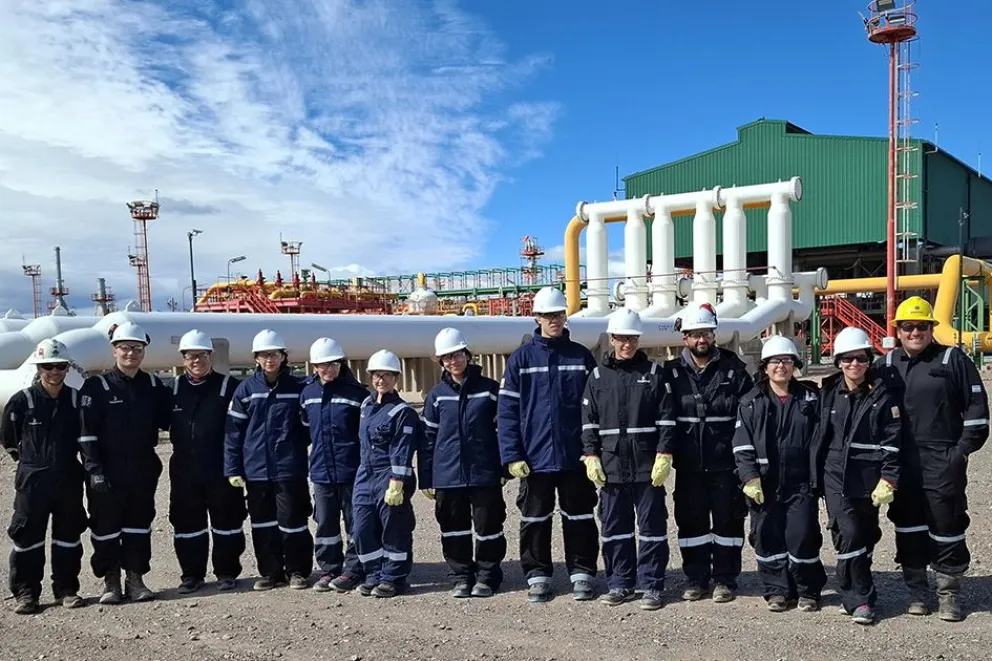 De las aulas a Vaca Muerta: estudiantes neuquinos conocieron por dentro la industria hidrocarburífera