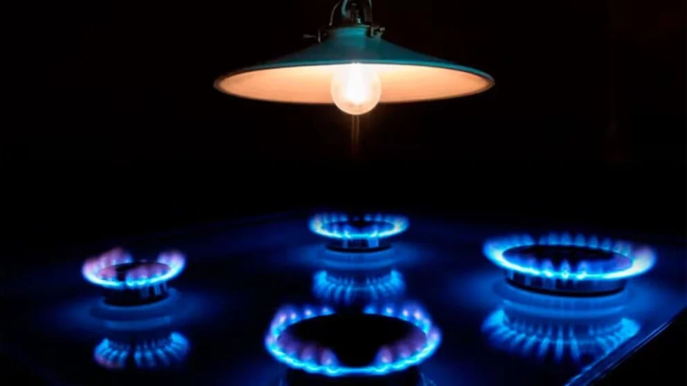 Subsidios de luz y gas: quiénes pueden acceder y cómo hacer el trámite en septiembre