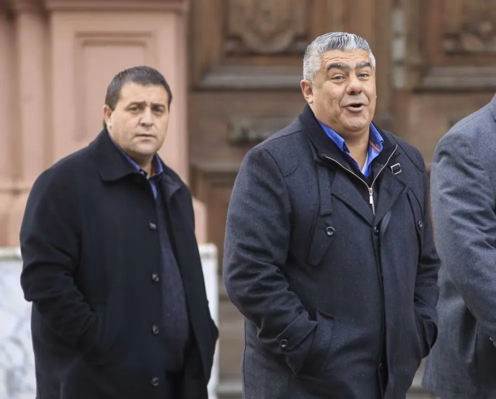Presentaron en Estados Unidos una denuncia ante la FIFA contra Tapia y Toviggino