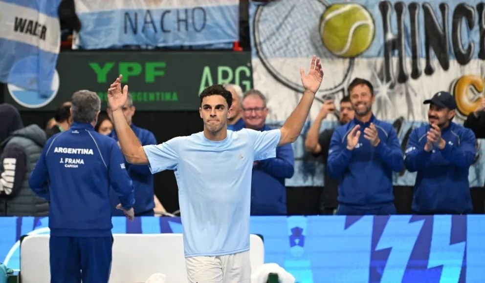 Tras ganar el cruce de Copa Davis en Neuquén, Cerúndolo vuelve este viernes a la acción en la Laver Cup