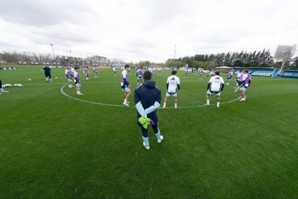 Scaloni probó el primer once titular de la Selección después del Mundial