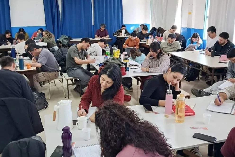 Con cerca de 200 docentes se consolida el nuevo profesorado para Educación Técnico profesional