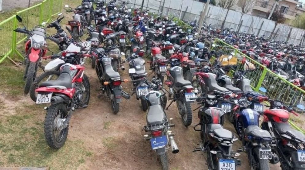 Retuvieron otras 62 motos de sujetos inadaptados