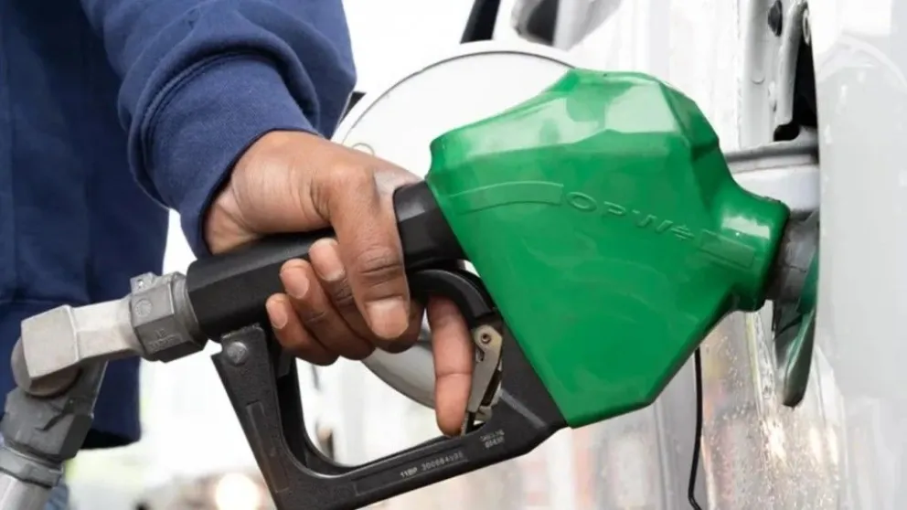La recaudación por combustibles es la que más creció en la gestión Milei, pero los recursos no van a rutas