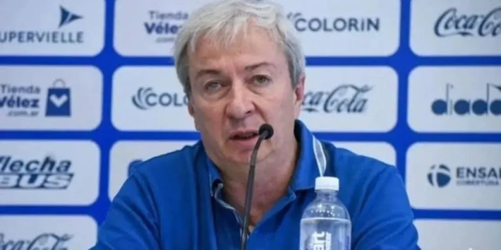 Copa Argentina: el presidente de Vélez denunció “operaciones periodísticas” para favorecer a Boca