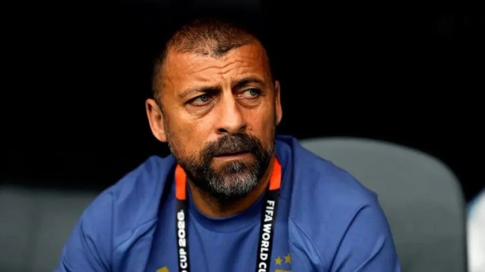 El “Muro” se abre camino: Walter Samuel dejará la Selección Argentina a fin de año para ser DT en Europa