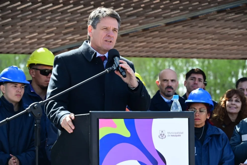 Gaido y Figueroa inauguraron otro tramo del Paseo Costero y anunciaron nuevas obras