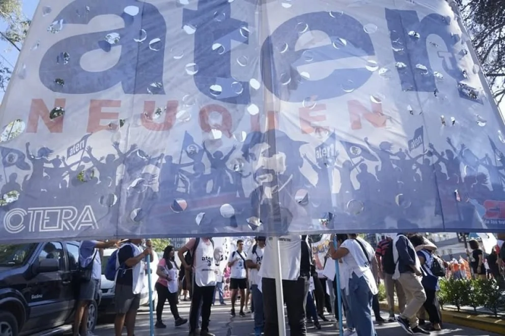 ATEN Provincia cuestionó las medidas de algunas seccionales y advirtió por descuentos a docentes
