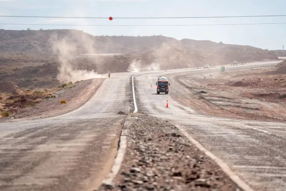 El modelo “win-win” de Neuquén llega a la Legislatura: cómo se financiarán las nuevas rutas de Vaca Muerta