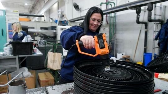 Las Pymes superan en +15 puntos a las grandes corporaciones en el ranking de equidad laboral para mujeres
