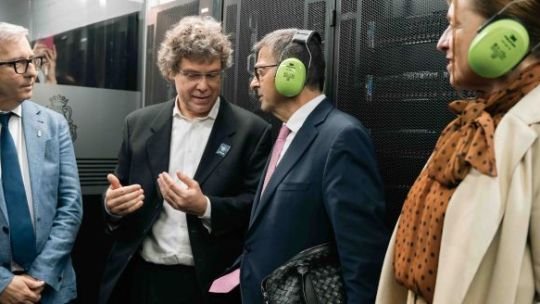 UNC: inauguraron la supercomputadora Helvetios que triplica el poder de cómputo