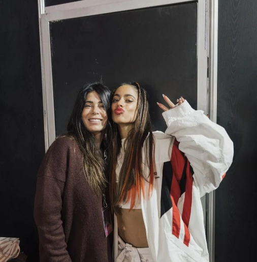 Amenazaron a la madre de Tini Stoessel: el violento mensaje que apareció en su auto