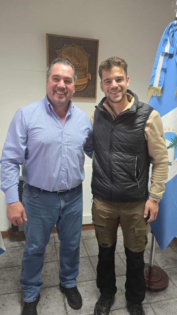 El Intendente Javier Murer recibió al Deportista de alto rendiminto Santiago González