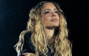 Tini Stoessel mostró la intimidad del show en México y reveló a las personas especiales que la acompañan: “Mi vida”