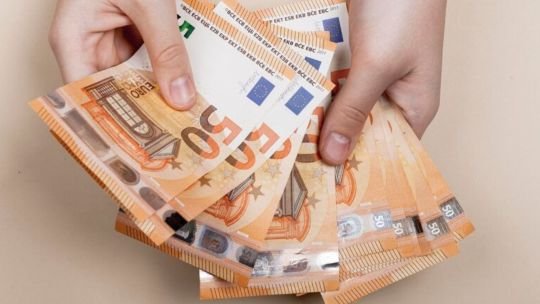 A cuánto cotiza el euro blue hoy, lunes 14 de septiembre